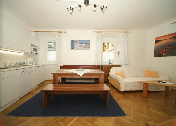 Bockwirt * سخلادميخ